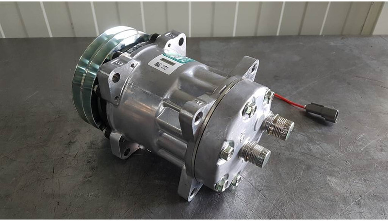 SANDEN SD7H15-S8227-Compressor/Kompressor/Aircopom - Dzinējs un rezerves daļas - Celtniecības tehnika: foto 2 SANDEN SD7H15-S8227-Compressor/Kompressor/Aircopom - Dzinējs un rezerves daļas - Celtniecības tehnika: foto 2