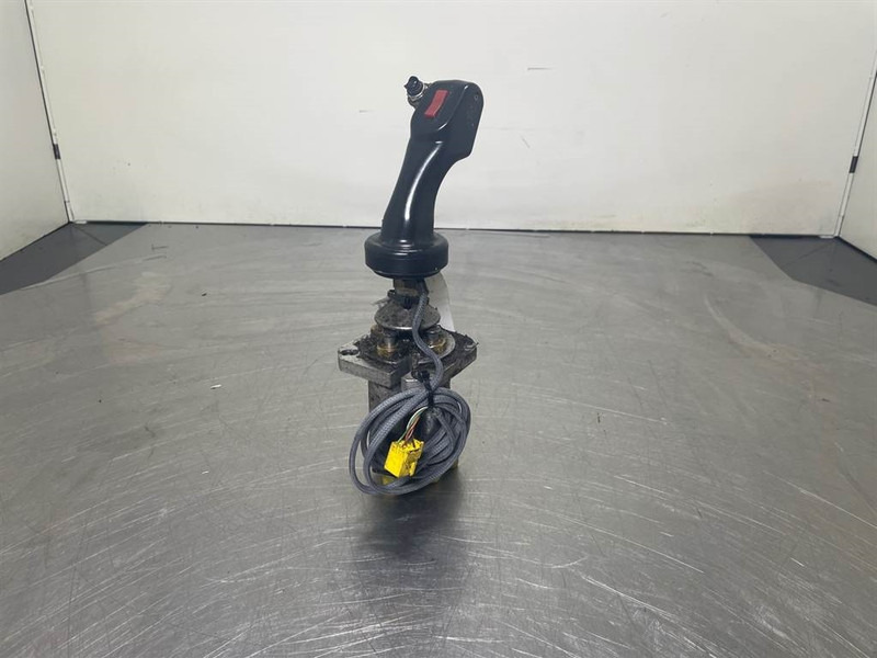 Schaeff SKL834-5369661308-Servo valve/Servoventil - Hidraulika - Celtniecības tehnika: foto 2 Schaeff SKL834-5369661308-Servo valve/Servoventil - Hidraulika - Celtniecības tehnika: foto 2