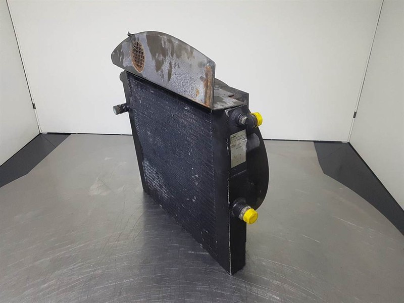 Schaeff SKL844-5010672001-AKG 0881.084.0000-Oil cooler - Hidraulika - Celtniecības tehnika: foto 2 Schaeff SKL844-5010672001-AKG 0881.084.0000-Oil cooler - Hidraulika - Celtniecības tehnika: foto 2