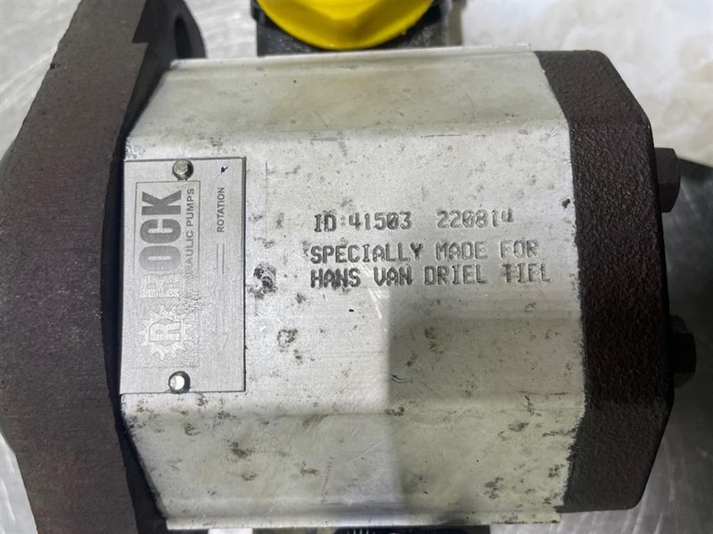 Schaeff SKS661-Rock-Gearpump/Zahnradpumpe/Tandwielpomp - Hidraulika - Celtniecības tehnika: foto 4 Schaeff SKS661-Rock-Gearpump/Zahnradpumpe/Tandwielpomp - Hidraulika - Celtniecības tehnika: foto 4