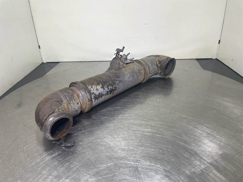 Sennebogen 835E - Exhaust pipe/Auspuff/Uitlaat - Dzinējs - Celtniecības tehnika: foto 2 Sennebogen 835E - Exhaust pipe/Auspuff/Uitlaat - Dzinējs - Celtniecības tehnika: foto 2