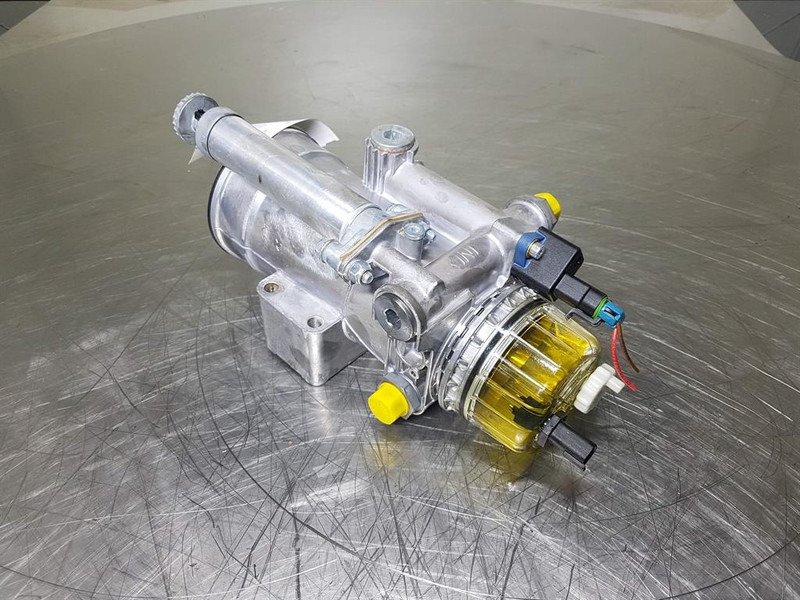 Sennebogen SE1707 - Dzinējs un rezerves daļas - Celtniecības tehnika: foto 1 Sennebogen SE1707 - Dzinējs un rezerves daļas - Celtniecības tehnika: foto 1