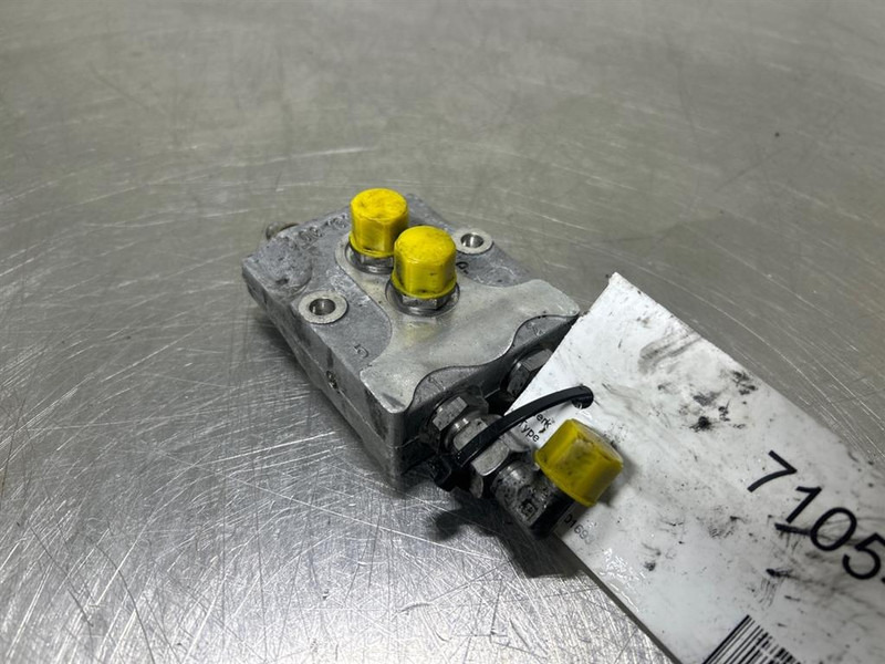 Terex TW150-6047883-Valve/Ventile/Ventiel - Hidraulika - Celtniecības tehnika: foto 4 Terex TW150-6047883-Valve/Ventile/Ventiel - Hidraulika - Celtniecības tehnika: foto 4