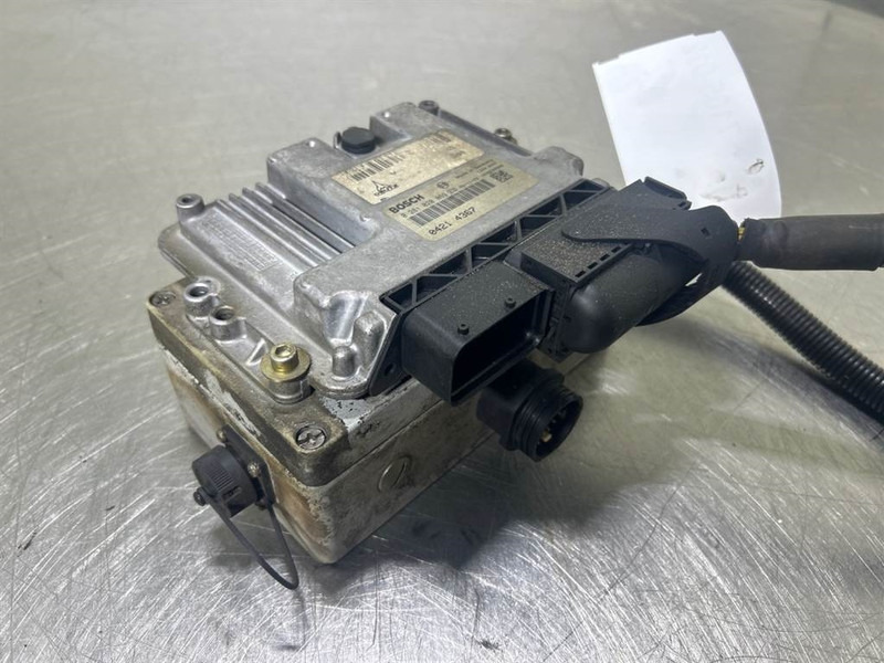 Terex TW150-6105408/6086501-ECU/Control box/Steuermodul - Elektrosistēma - Celtniecības tehnika: foto 5 Terex TW150-6105408/6086501-ECU/Control box/Steuermodul - Elektrosistēma - Celtniecības tehnika: foto 5