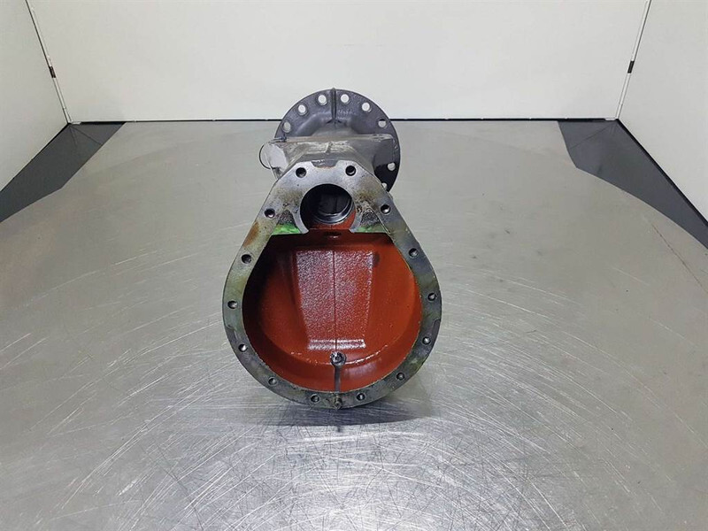 Volvo L30-ZF AV-230-Axle housing/Achskörper/Astrechter - Asis un rezerves daļas - Celtniecības tehnika: foto 3 Volvo L30-ZF AV-230-Axle housing/Achskörper/Astrechter - Asis un rezerves daļas - Celtniecības tehnika: foto 3
