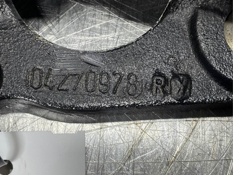 Volvo L30B-Z/X-TD2011L04I-Flywheel housing - Dzinējs - Celtniecības tehnika: foto 5 Volvo L30B-Z/X-TD2011L04I-Flywheel housing - Dzinējs - Celtniecības tehnika: foto 5