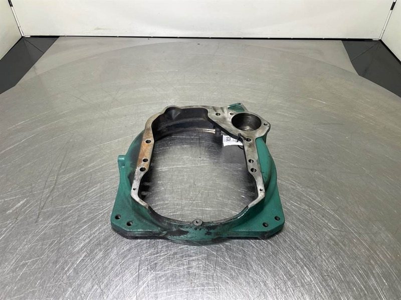 Volvo L30B-Z/X-TD2011L04I-Flywheel housing - Dzinējs - Celtniecības tehnika: foto 2 Volvo L30B-Z/X-TD2011L04I-Flywheel housing - Dzinējs - Celtniecības tehnika: foto 2