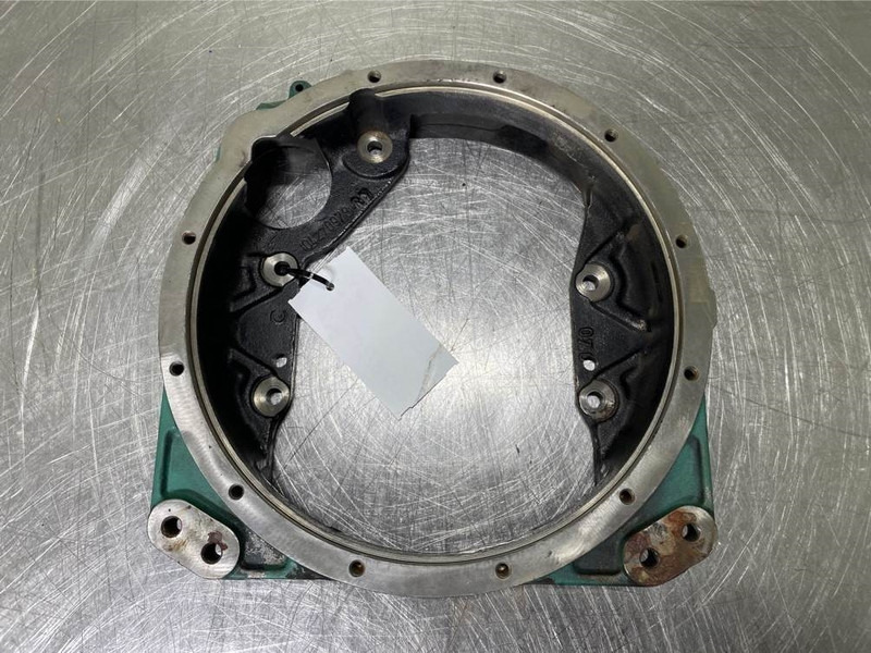 Volvo L30B-Z/X-TD2011L04I-Flywheel housing - Dzinējs - Celtniecības tehnika: foto 4 Volvo L30B-Z/X-TD2011L04I-Flywheel housing - Dzinējs - Celtniecības tehnika: foto 4