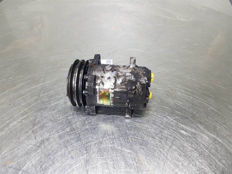 Volvo -Sanden SD7H15-Compressor/Kompressor/Aircopomp - Kondicioniera kompresors - Celtniecības tehnika: foto 2 Volvo -Sanden SD7H15-Compressor/Kompressor/Aircopomp - Kondicioniera kompresors - Celtniecības tehnika: foto 2