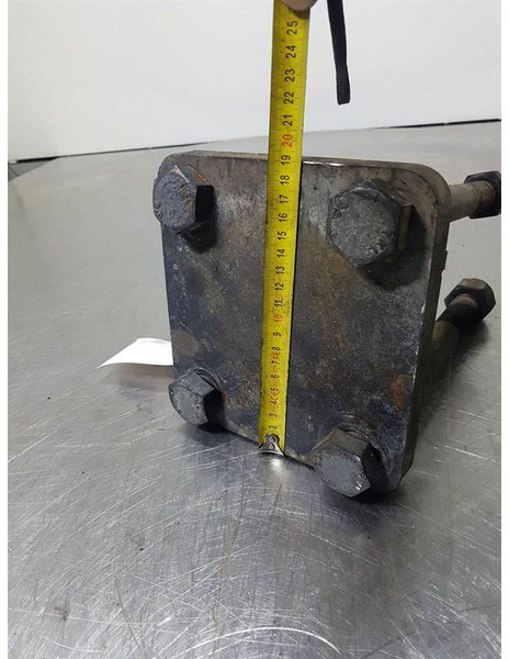 Yanmar V70 Speeder-6435539030-Axle mounting/Asstrop - Rāmis/ Šasija - Celtniecības tehnika: foto 5 Yanmar V70 Speeder-6435539030-Axle mounting/Asstrop - Rāmis/ Šasija - Celtniecības tehnika: foto 5