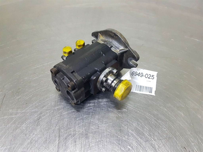 Yanmar V70 Speeder - Gearpump/Zahnradpumpe/Tandwielpomp - Hidraulika - Celtniecības tehnika: foto 3 Yanmar V70 Speeder - Gearpump/Zahnradpumpe/Tandwielpomp - Hidraulika - Celtniecības tehnika: foto 3