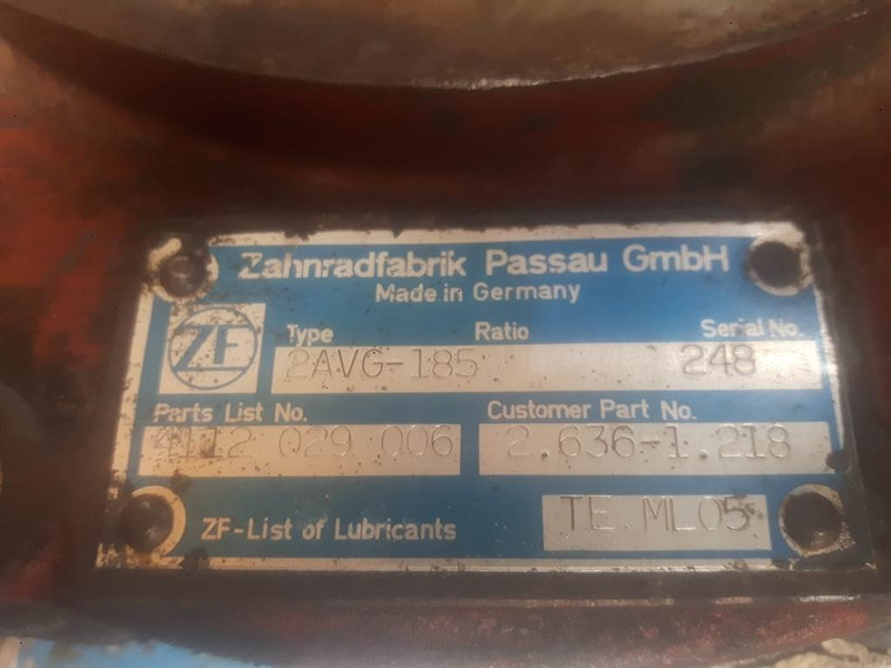 ZF 2AVG-185 - Ahlmann AL 95 - Transmission/Getriebe - Pārnesumkārba un rezerves daļas - Celtniecības tehnika: foto 2 ZF 2AVG-185 - Ahlmann AL 95 - Transmission/Getriebe - Pārnesumkārba un rezerves daļas - Celtniecības tehnika: foto 2