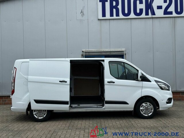 Ford Transit Custom Lang Trend 3Sitzer + Klima + DAB - Mazs furgons: foto 3 Ford Transit Custom Lang Trend 3Sitzer + Klima + DAB - Mazs furgons: foto 3