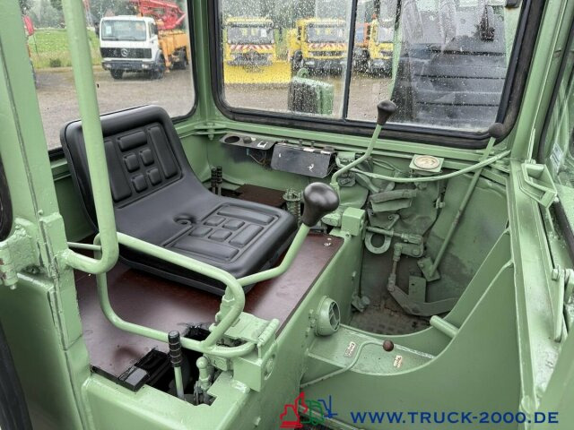 Unimog U427/10 Schaeff Mobilbagger AT 16 NUR 175 TKM - Komercauto: foto 4 Unimog U427/10 Schaeff Mobilbagger AT 16 NUR 175 TKM - Komercauto: foto 4