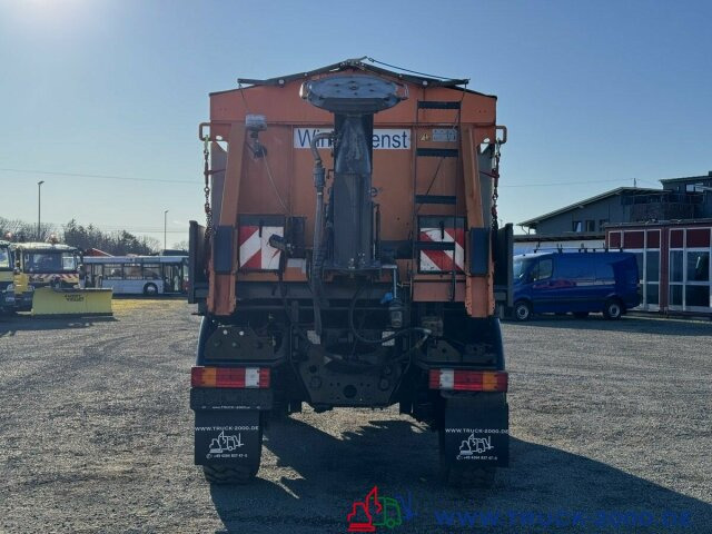 Unimog U 400 4x4 Winterdienst epoke Salzstreuer 238 PS - Kravas automašīna: foto 3 Unimog U 400 4x4 Winterdienst epoke Salzstreuer 238 PS - Kravas automašīna: foto 3