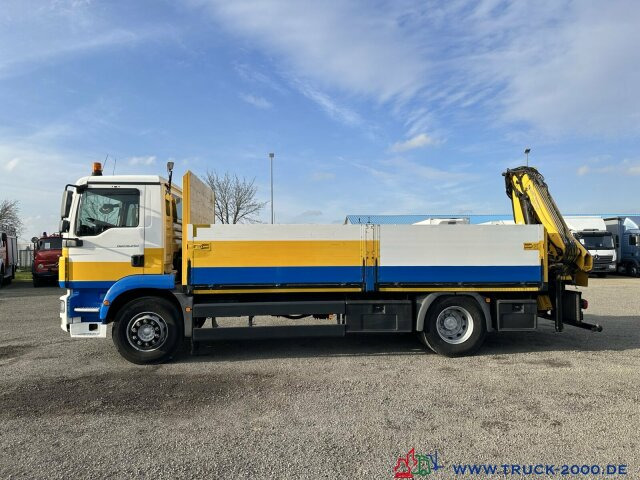 Kravas auto ar manipulatoru, Bortu kravas automašīna/ Platforma MAN TGM 18.250 Kran Hiab 099 gefaltet am Heck 1.Hand: foto 6