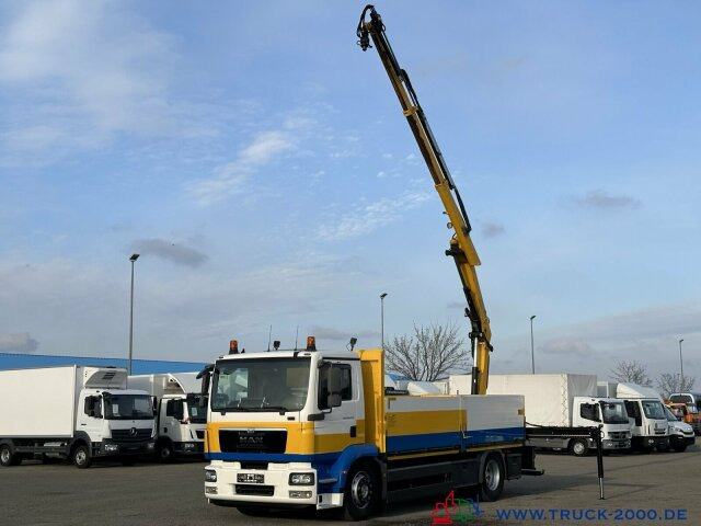 Kravas auto ar manipulatoru, Bortu kravas automašīna/ Platforma MAN TGM 18.250 Kran Hiab 099 gefaltet am Heck 1.Hand: foto 14