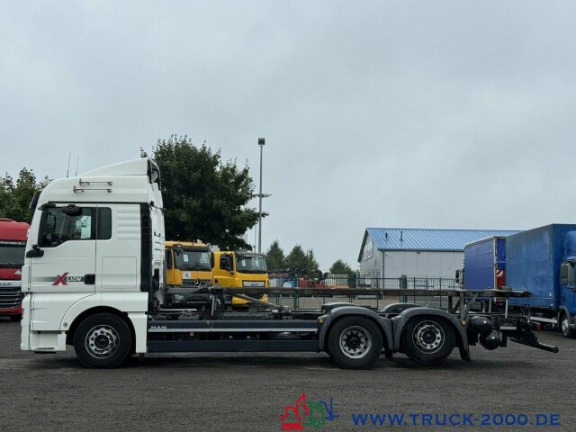 MAN TGX 26.500 XLX Haus Bett hydr Hub Multi Wechsler - Konteineru vedējs/ Kravas automašīna ar noņemamā virsbūve: foto 4 MAN TGX 26.500 XLX Haus Bett hydr Hub Multi Wechsler - Konteineru vedējs/ Kravas automašīna ar noņemamā virsbūve: foto 4