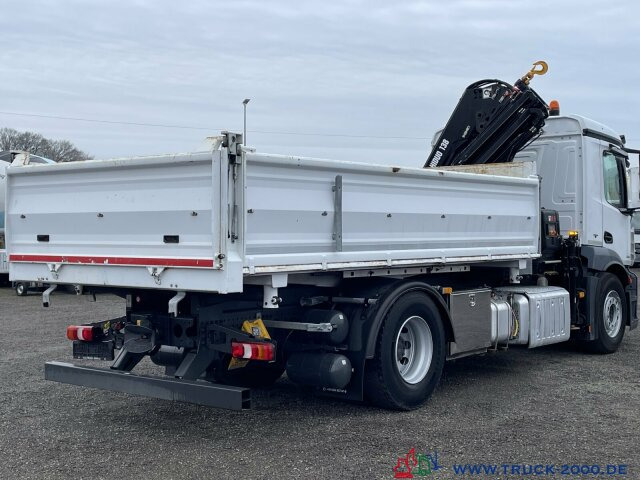 Mercedes-Benz Antos 1830 Hiab X-HIDUO138E2 Kran +FB 5+6 Kreis - Kravas automašīna pašizgāzējs, Kravas auto ar manipulatoru: foto 4 Mercedes-Benz Antos 1830 Hiab X-HIDUO138E2 Kran +FB 5+6 Kreis - Kravas automašīna pašizgāzējs, Kravas auto ar manipulatoru: foto 4