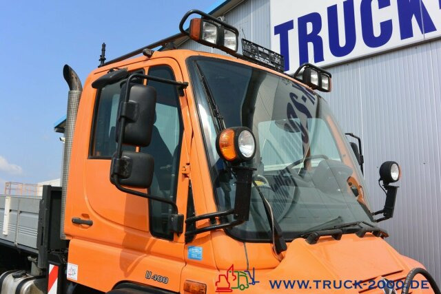 Unimog U 400 4 x 4 Mulag Teleskopausleger + Zapfwelle - Bortu kravas automašīna/ Platforma, Komunālā/ Specializētā tehnika: foto 2 Unimog U 400 4 x 4 Mulag Teleskopausleger + Zapfwelle - Bortu kravas automašīna/ Platforma, Komunālā/ Specializētā tehnika: foto 2