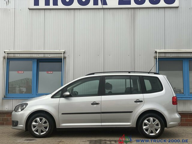 Volkswagen Touran 1.6 TDI BMT Trendline Styling/Sitzhzg./BC - Vieglā automašīna: foto 1 Volkswagen Touran 1.6 TDI BMT Trendline Styling/Sitzhzg./BC - Vieglā automašīna: foto 1