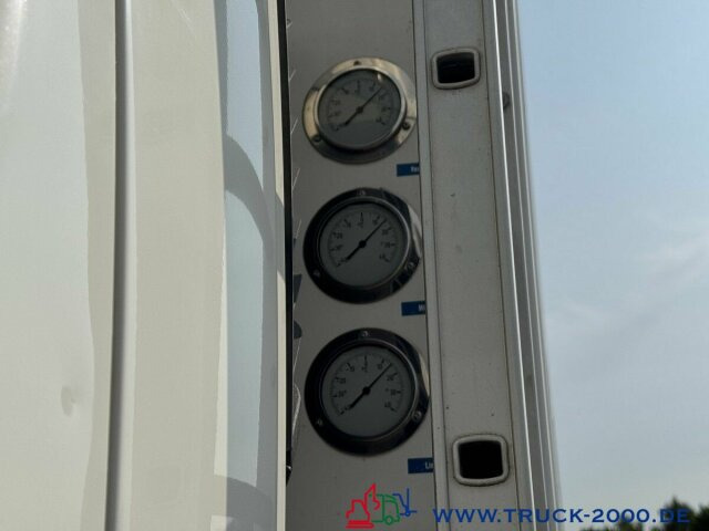 Volvo FE 18 280 3 Zonen Frisch- + Tiefkühler Carrier - Kravas automašīna refrižerators: foto 4 Volvo FE 18 280 3 Zonen Frisch- + Tiefkühler Carrier - Kravas automašīna refrižerators: foto 4