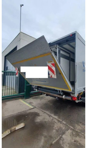 Dhollandia Laadklep / Achtersluitklep 2000 kg MBB / Palfinger / B.A.R. Cargolift - Kravas lifts: foto 4 Dhollandia Laadklep / Achtersluitklep 2000 kg MBB / Palfinger / B.A.R. Cargolift - Kravas lifts: foto 4