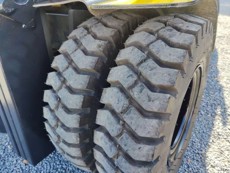 Autokrāvējs Hyster Forklift free lift / triple / side shift H60XM: foto 14