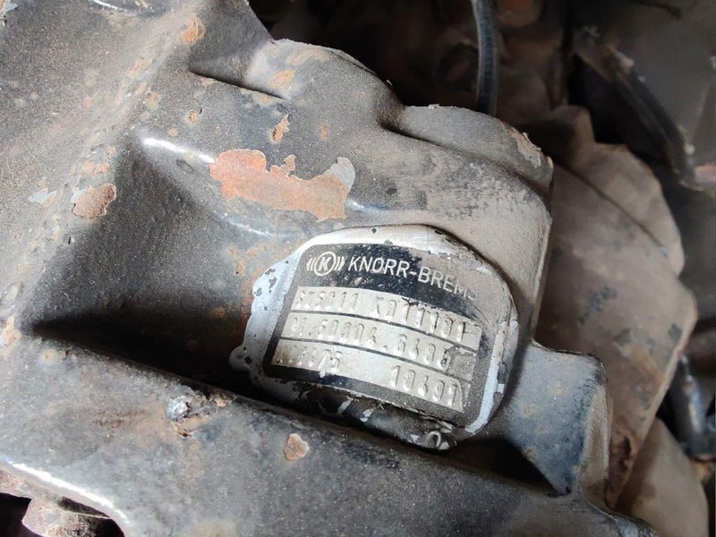 MAN Remklauwen / Brake calipers F2000 / TGA - Bremžu suports - Kravas automašīna: foto 5 MAN Remklauwen / Brake calipers F2000 / TGA - Bremžu suports - Kravas automašīna: foto 5