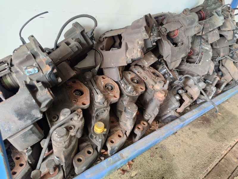 MAN Remklauwen / Brake calipers F2000 / TGA - Bremžu suports - Kravas automašīna: foto 2 MAN Remklauwen / Brake calipers F2000 / TGA - Bremžu suports - Kravas automašīna: foto 2