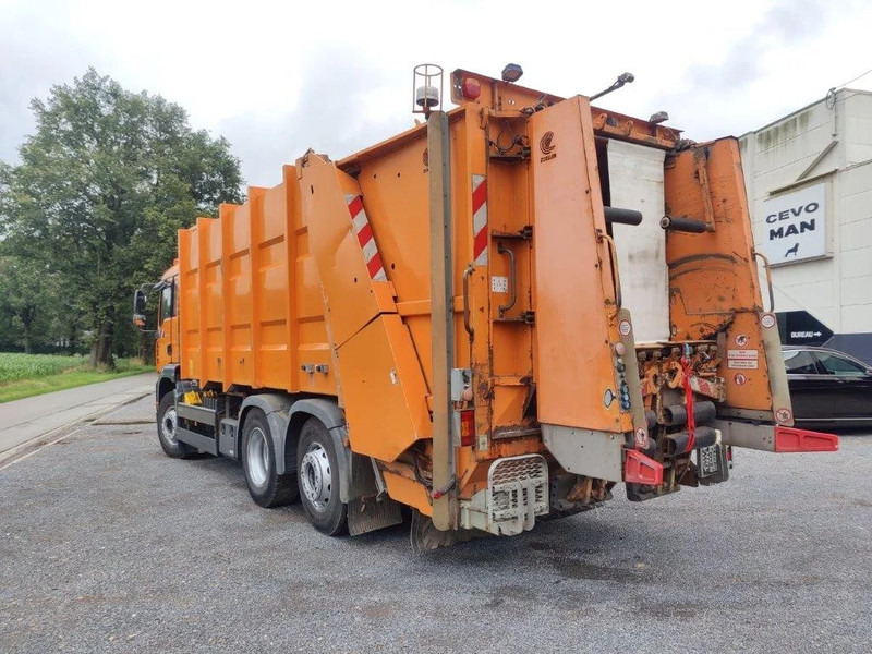 MAN TGA 26.320 6x2 garbage truck ZOELLER - Atkritumu vedējs: foto 4 MAN TGA 26.320 6x2 garbage truck ZOELLER - Atkritumu vedējs: foto 4