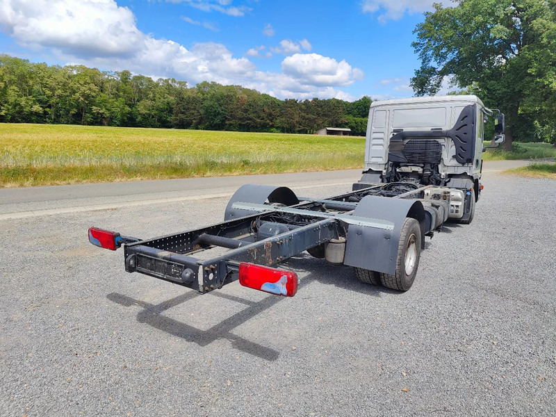 MAN TGL 12.250 Chassis cabine Euro6 - Šasija kravas automašīna: foto 3 MAN TGL 12.250 Chassis cabine Euro6 - Šasija kravas automašīna: foto 3