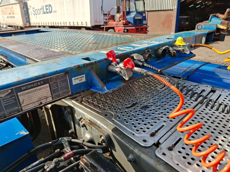 Broshuis 3UCC 39 EU - Puspiekabe noņemamā virsbūve/ Konteineru vedējs: foto 4 Broshuis 3UCC 39 EU - Puspiekabe noņemamā virsbūve/ Konteineru vedējs: foto 4