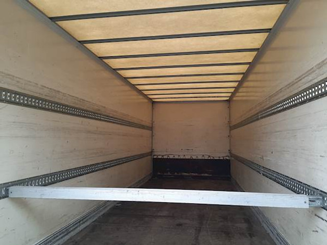 DAF LF45.250 - Kravas automašīna ar slēgto virsbūvi: foto 2 DAF LF45.250 - Kravas automašīna ar slēgto virsbūvi: foto 2