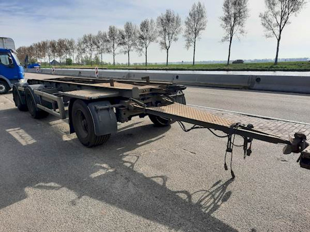 Floor FLA-3-101 - Puspiekabe noņemamā virsbūve/ Konteineru vedējs: foto 5 Floor FLA-3-101 - Puspiekabe noņemamā virsbūve/ Konteineru vedējs: foto 5