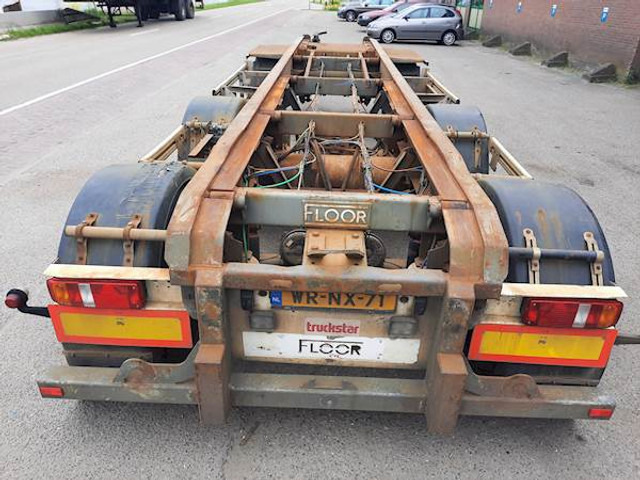 Floor FLA-3-101 - Puspiekabe noņemamā virsbūve/ Konteineru vedējs: foto 5 Floor FLA-3-101 - Puspiekabe noņemamā virsbūve/ Konteineru vedējs: foto 5