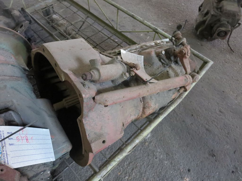 Iveco 42498267 - Pārnesumkārba: foto 4 Iveco 42498267 - Pārnesumkārba: foto 4