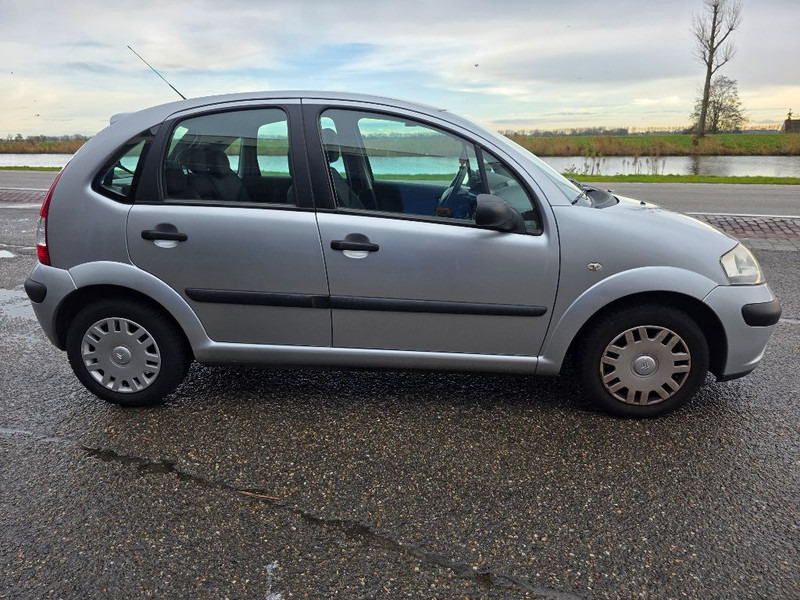 Citroën C3 - Kravas automašīna: foto 4 Citroën C3 - Kravas automašīna: foto 4