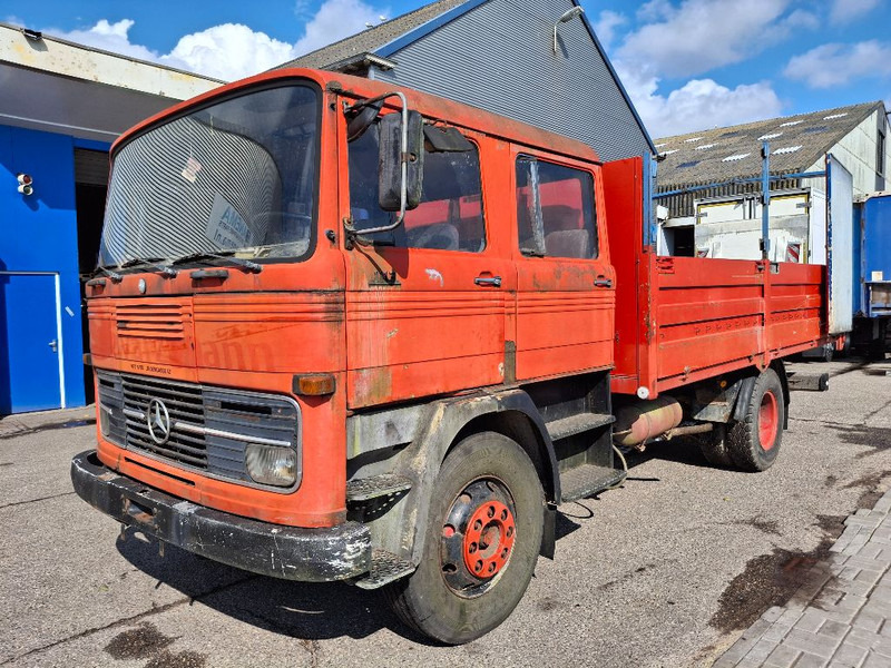 Mercedes-Benz 1113 - Šasija kravas automašīna: foto 1 Mercedes-Benz 1113 - Šasija kravas automašīna: foto 1