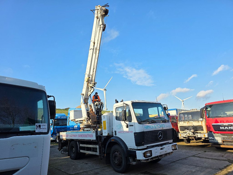 Mercedes-Benz 1722K - Kravas auto ar manipulatoru: foto 3 Mercedes-Benz 1722K - Kravas auto ar manipulatoru: foto 3