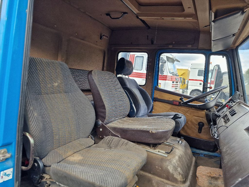 Mercedes-Benz 814 - Bortu kravas automašīna/ Platforma: foto 5 Mercedes-Benz 814 - Bortu kravas automašīna/ Platforma: foto 5