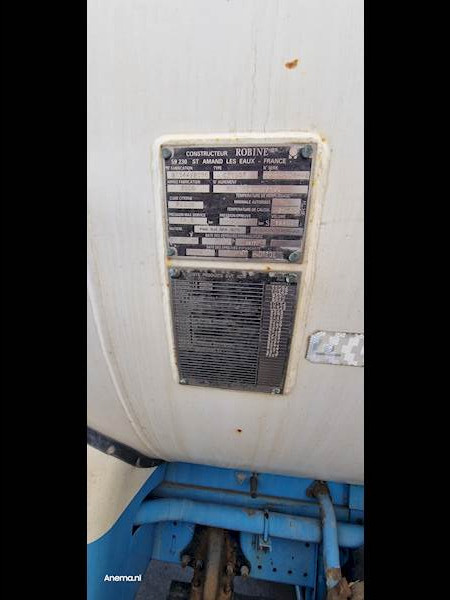 Renault PREMIUM 270 GAS / LPG - Autocisterna: foto 4 Renault PREMIUM 270 GAS / LPG - Autocisterna: foto 4