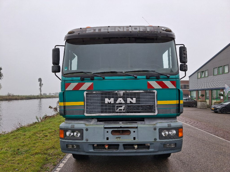 MAN 26.463 6X4 - Vilcējs: foto 2 MAN 26.463 6X4 - Vilcējs: foto 2