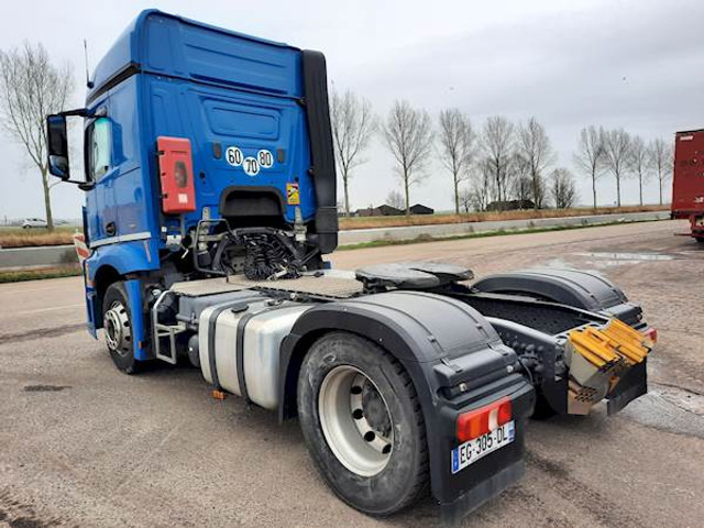 Mercedes-Benz ACTROS 1843 - Vilcējs: foto 5 Mercedes-Benz ACTROS 1843 - Vilcējs: foto 5