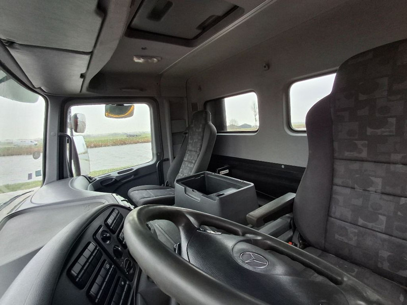 Mercedes-Benz ACTROS 2041 AS 4x4 - Vilcējs: foto 5 Mercedes-Benz ACTROS 2041 AS 4x4 - Vilcējs: foto 5