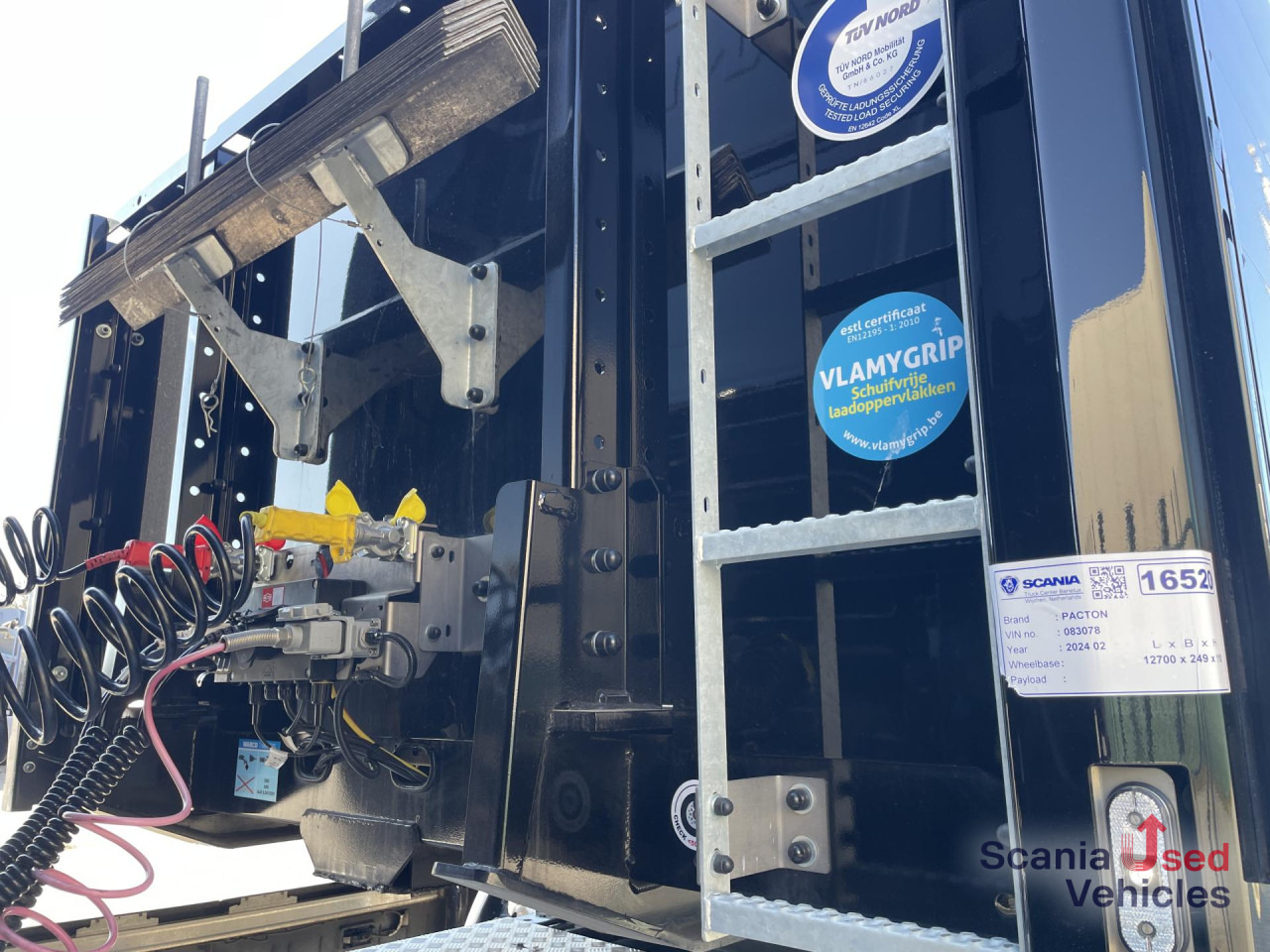 PACTON PACTON TPL.342 CB LIFT AXLE KINETIC 13R-3X CRANE - Bortu piekabe/ Platforma: foto 2 PACTON PACTON TPL.342 CB LIFT AXLE KINETIC 13R-3X CRANE - Bortu piekabe/ Platforma: foto 2