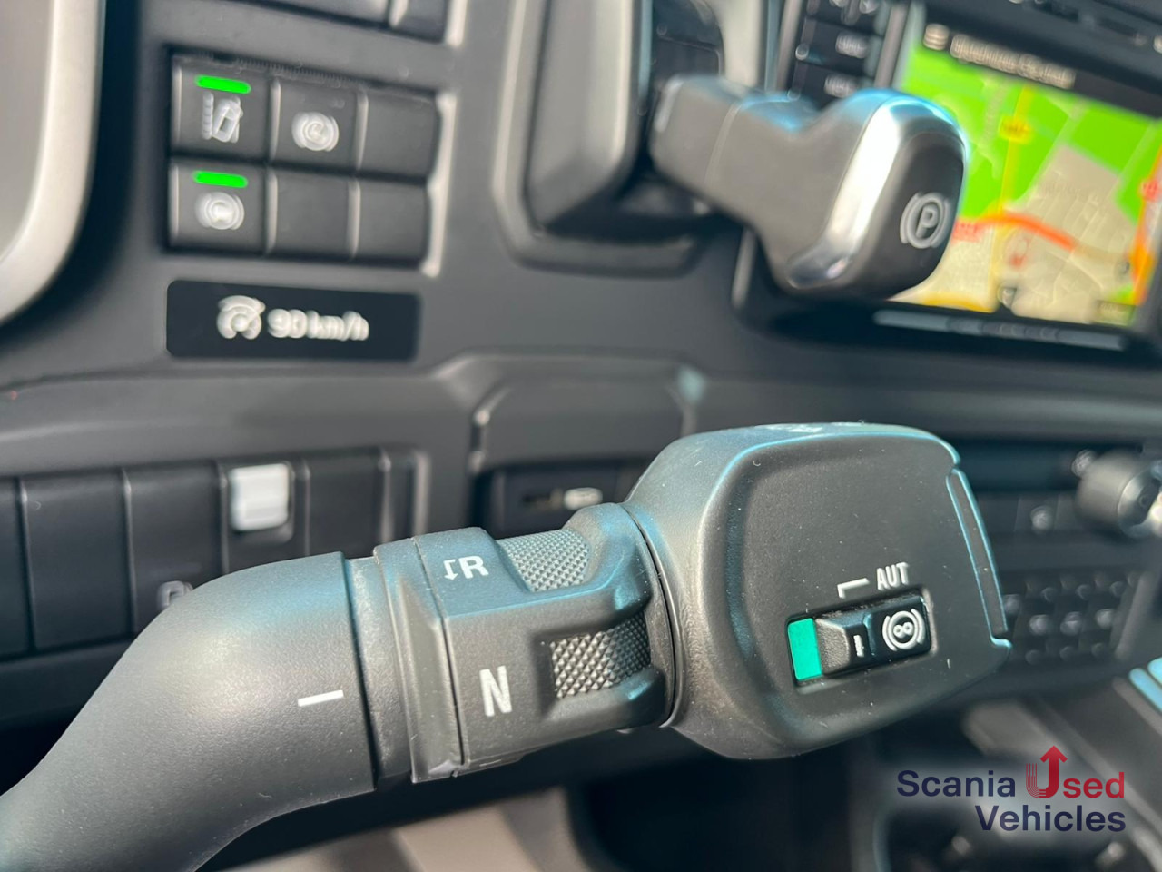 SCANIA R 410 B6x2*4NB LNG RETARDER FRIGO CHEREAU 765x250x - Kravas automašīna refrižerators: foto 5 SCANIA R 410 B6x2*4NB LNG RETARDER FRIGO CHEREAU 765x250x - Kravas automašīna refrižerators: foto 5