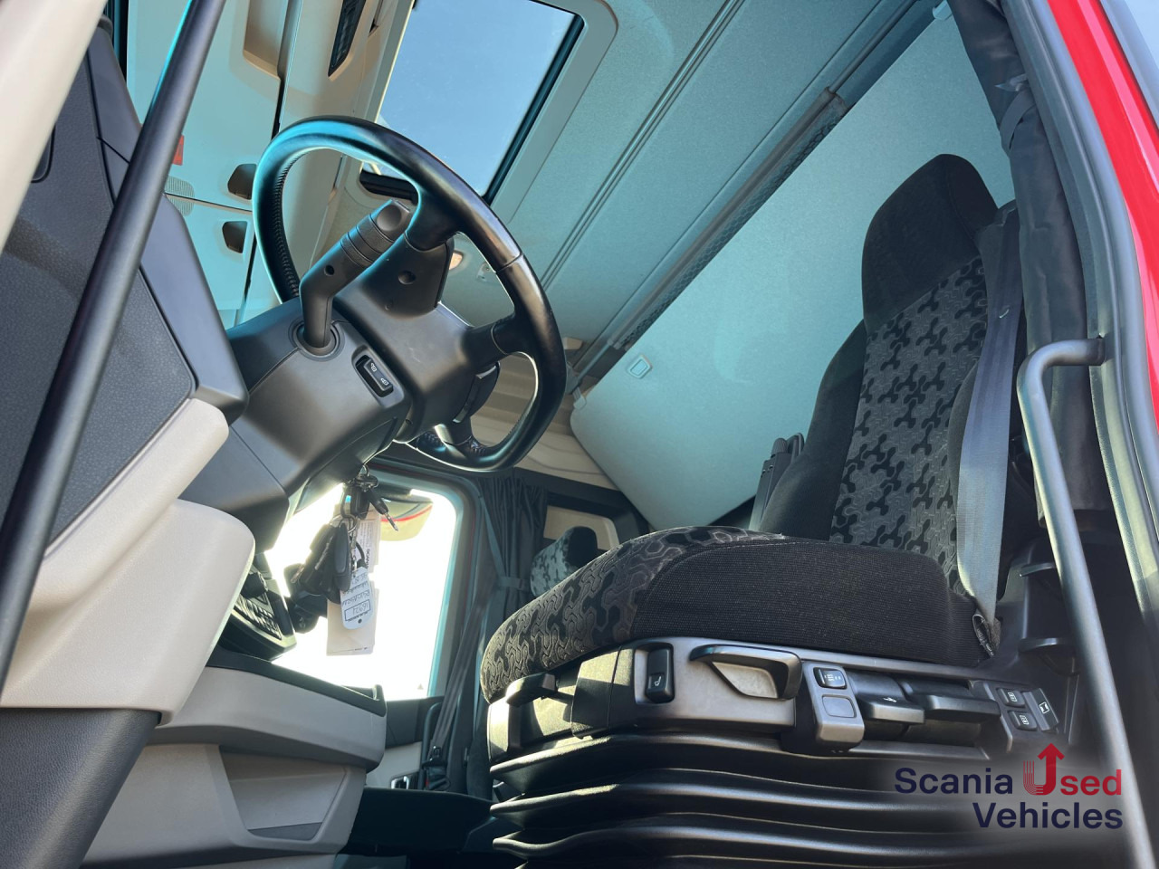 SCANIA R 410 A4x2NA RETARDER LED NAVI - Vilcējs: foto 2 SCANIA R 410 A4x2NA RETARDER LED NAVI - Vilcējs: foto 2