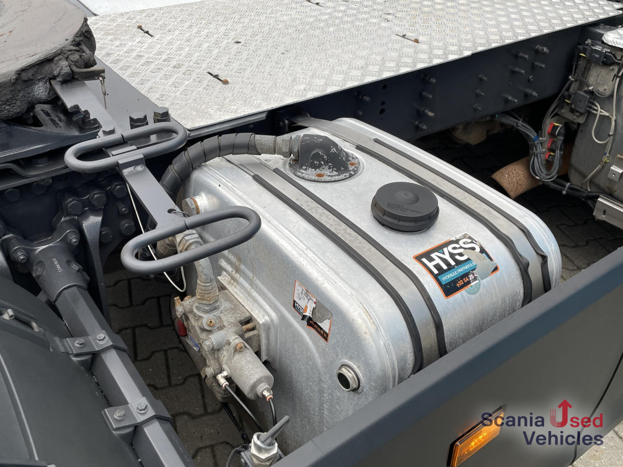 SCANIA R 450 A4x2NB DIFF-L RETARDER FULL AIR 8T HYDRO - Vilcējs: foto 2 SCANIA R 450 A4x2NB DIFF-L RETARDER FULL AIR 8T HYDRO - Vilcējs: foto 2