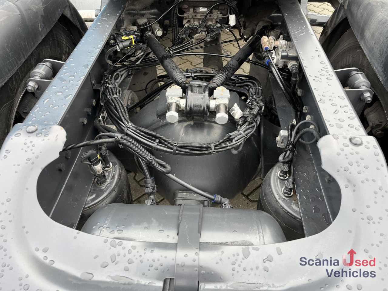 SCANIA R 450 A4x2NB DIFF-LOCK FULL AIR PTO - Vilcējs: foto 3 SCANIA R 450 A4x2NB DIFF-LOCK FULL AIR PTO - Vilcējs: foto 3